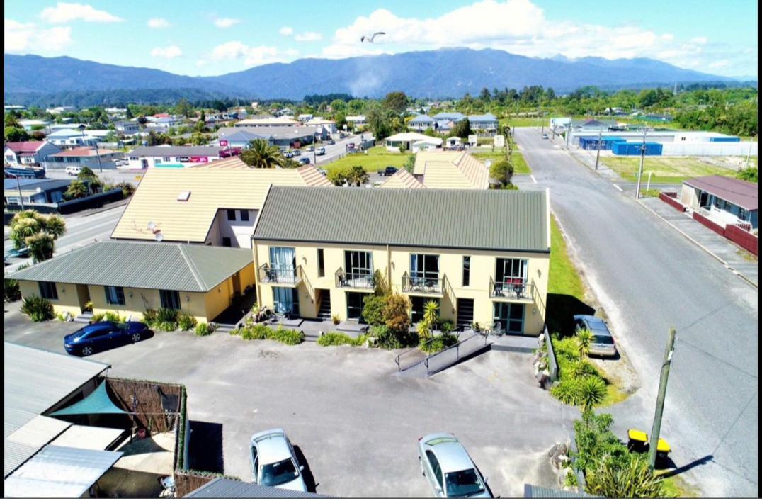 Motel Palmcourt *